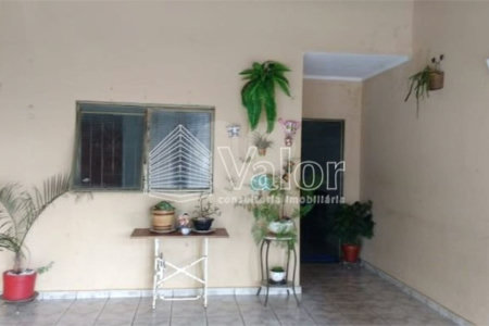 Casa térrea no Jd Hikari são Carlos