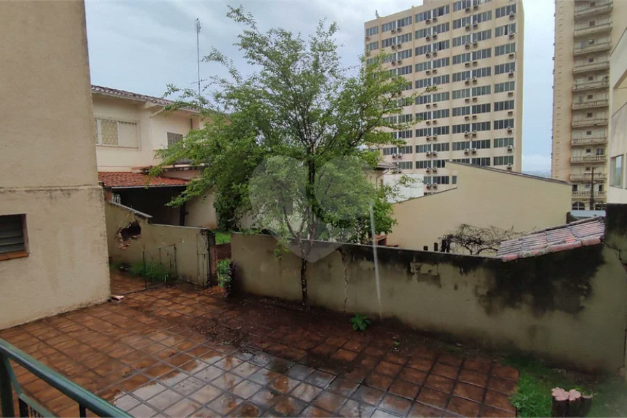 Casa à venda no Centro de Piracicaba -SP.