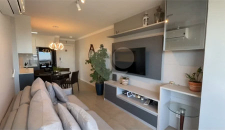 Apartamento à venda ou para alugar com 2 quartos, sendo 1 suíte,  em Vila Ipojuca, São Paulo, SP