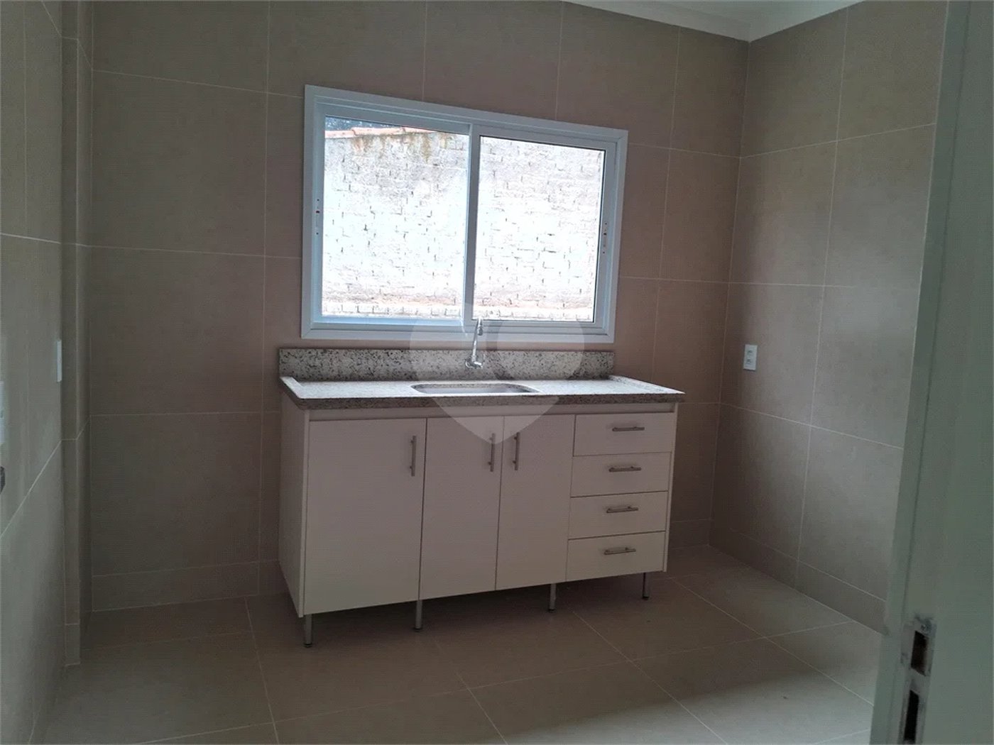 Apartamento à venda com excelente localização - 3 quartos sendo 1 suíte - 1 vaga