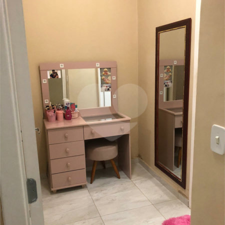 Casa Térrea no Condomínio Moradas III.