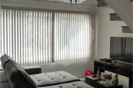 Casa com 132m² , 3 dormitórios , 1 suíte , 4 vagas , à venda no Jd. Bela Vista , em Santo André.