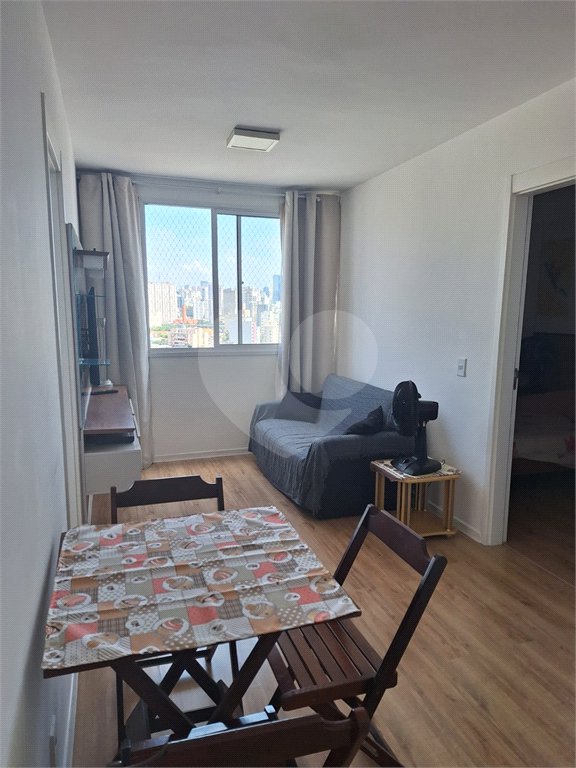 Apartamento na Região do Brás à 8 Minutos do Metrô com 2 Dormitórios e Lazer no Condomínio