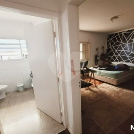 Casa para venda ou locação em São Caetano do Sul, no bairro Olímpico, com 307 m², 8 quartos (3 suítes) e 10 vagas de garagem