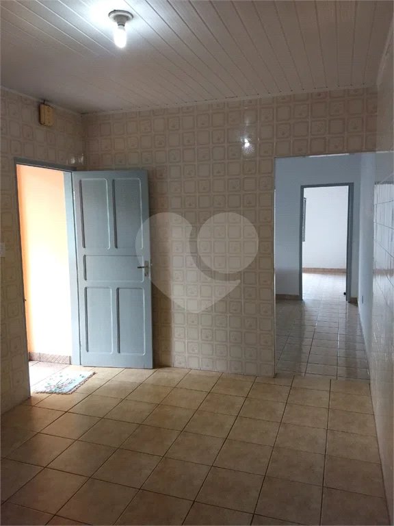 Três casas em terreno de 402m² , à venda no bairro Barcelona em São Caetano do Sul.