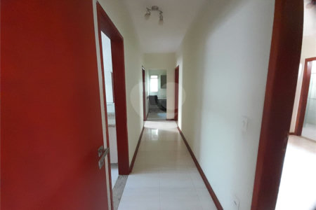 Casa à Venda no Residencial Eldorado - São Carlos