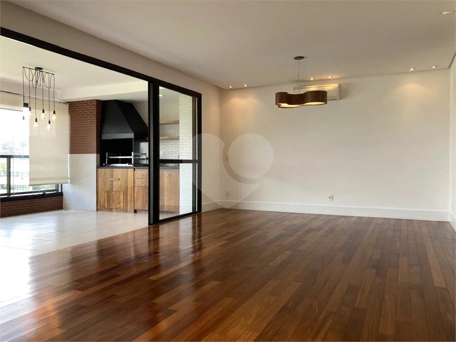 Apartamento para alugar com 4 suítes em Chácara Santo Antônio, São Paulo, SP