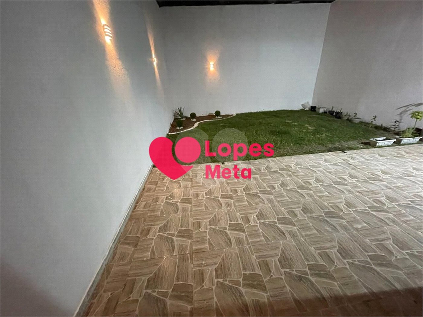 SOBRADO A VENDA NO RESIDENCIAL PARQUE DOS SINOS JACAREI, 3 DORMITORIOS, 1 SUITE, 3 VAGAS DE GARAGEM