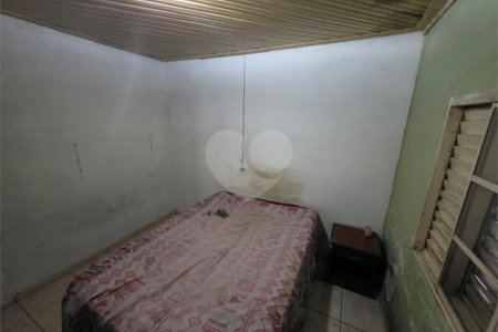 Casa para reforma terreno de 300 m²