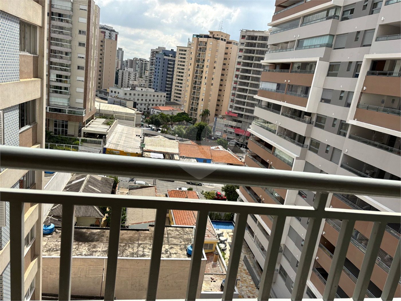 APARTAMENTO NOVO PRÓXIMO METRO SAÚDE LAZER COMPLETO