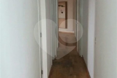 Cobertura duplex à venda na Mooca de 277m² com 3 dormitórios, 1 suíte e 3 vagas.