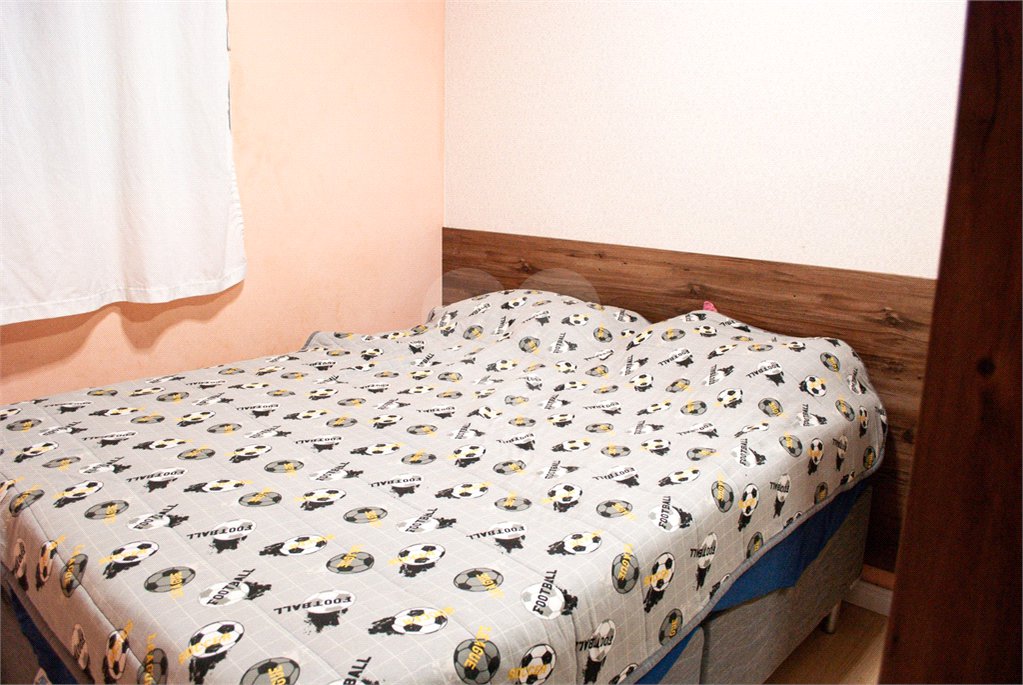 Apartamento à venda com 2 dormitórios no Monte Logan, São Carlos