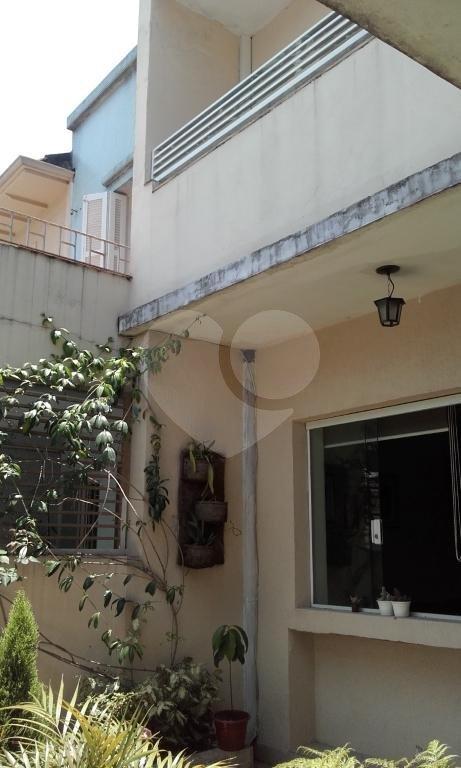CASA 03 QUARTOS+01 ESCRITÓRIO+ DEPENDÊNCIA DE EMPREGADA COMPLETA - BAIRRO SANTANA!!!