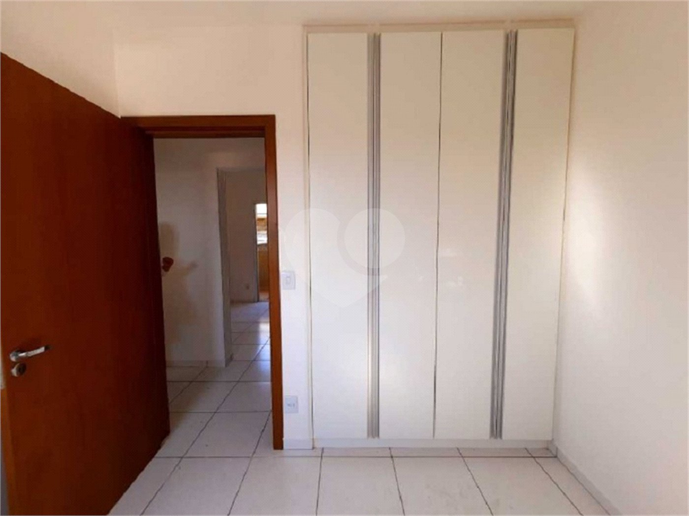 Apartamento no Edificio Guaratiba