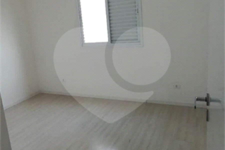 Apartamento com sacada - metrô Tucuruvi - NOVO