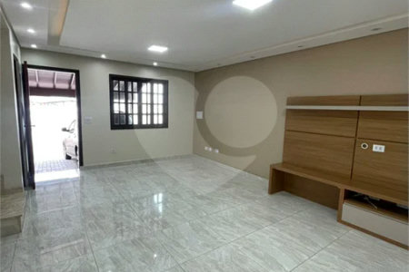 Casa para alugar com 3 quartos, sendo 1 suíte, no condomínio Florenz, Mogi das Cruzes - SP