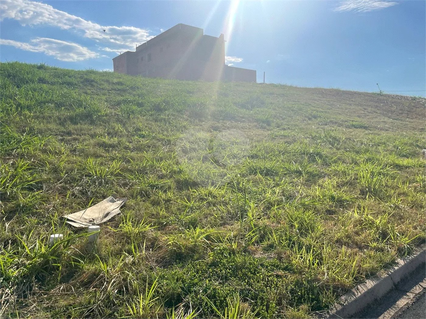 Lindo Terreno à venda no condomínio Residencial Canadá- Piracicaba/SP