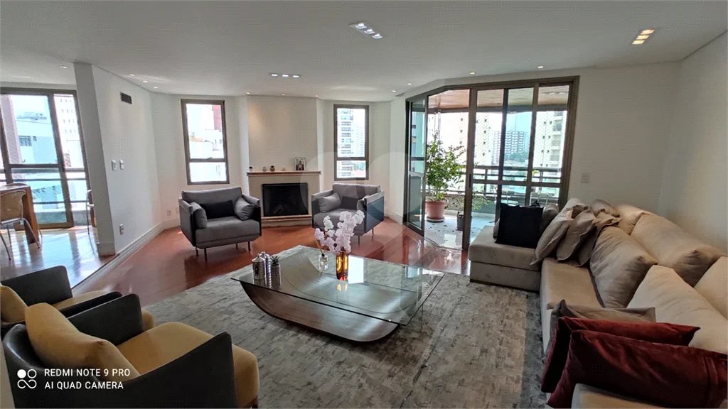 Apartamento à venda com 4 quartos, sendo 2 suítes,  em Santana, São Paulo, SP