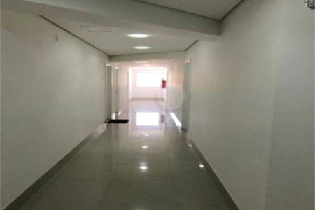 Indaiatuba - Torre Business -Venda e Locação - Escritório e WC , com area util de 39.16m² -R$ 385.000,00- Locação - R$ 2.600,00, mais condominio de R$ 317,,48 - iptu de R$ 110,63 - condominio para venda - R$ 503,86 - Complexo Office Premium de 3 torres de salas comerciais, um shopping