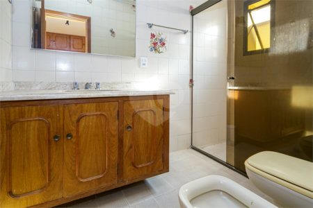 Sobrado à venda com 4 quartos, sendo 2 suítes, em Planalto Paulista, São Paulo, SP