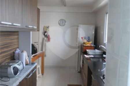 Apartamento à venda com 3 quartos, sendo 2 suítes,  em Rio Pequeno, São Paulo, SP