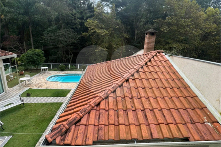 Casa à venda com 4 suítes no condomínio Parque Petrópolis 4 Secção, Mairiporã - SP