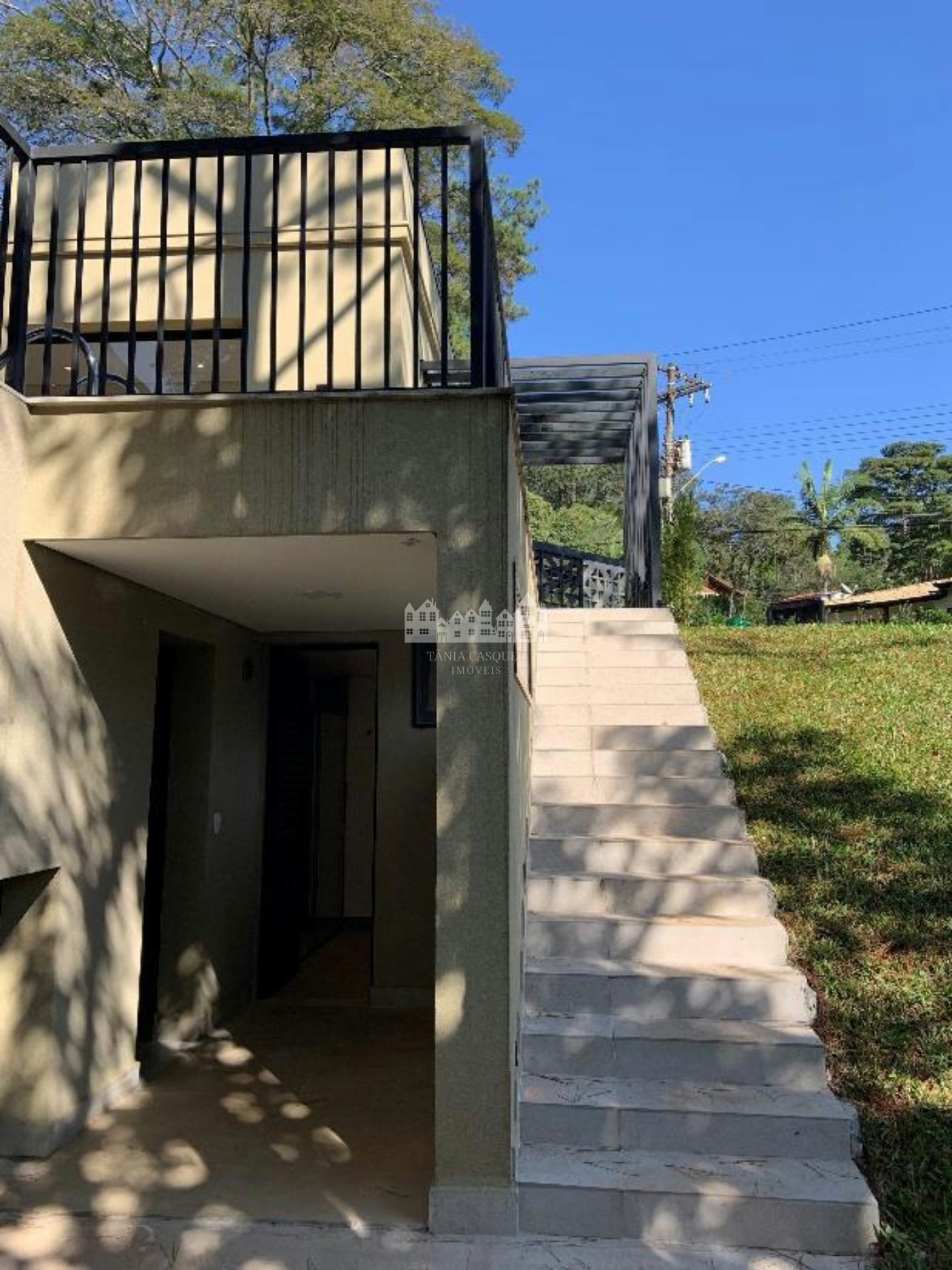 Casa à venda ou para alugar com 3 suítes no condomínio Estância Parque Atibaia, Atibaia - SP