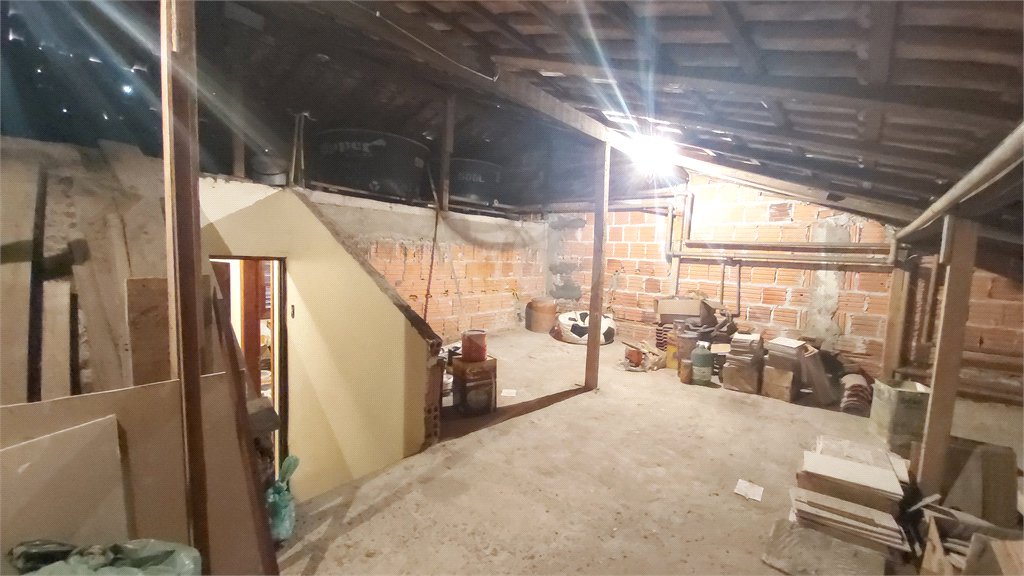 Sobrado à venda com 7 quartos, sendo 2 suítes, em Jardim Marajoara, São Paulo, SP