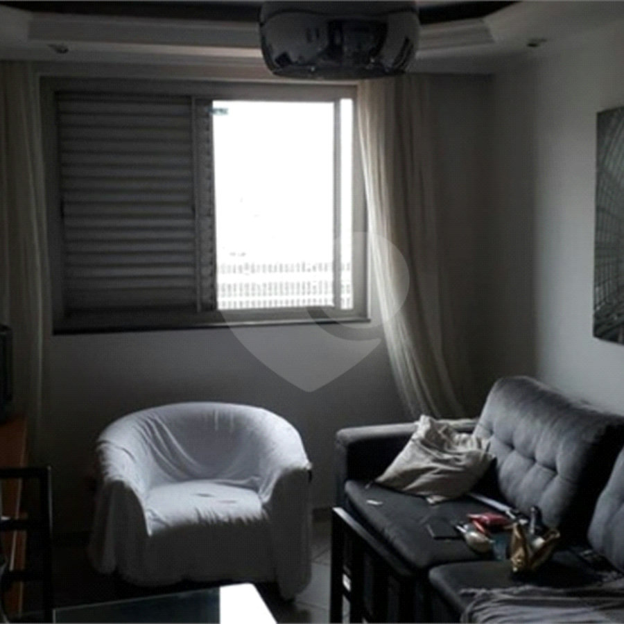 Apartamento à venda com 3 quartos, sendo 1 suíte, em Parque São Jorge, São Paulo, SP