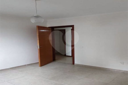 Apartamento para alugar com 3 quartos, sendo 1 suíte,  em Jardim Pompéia, Indaiatuba, SP