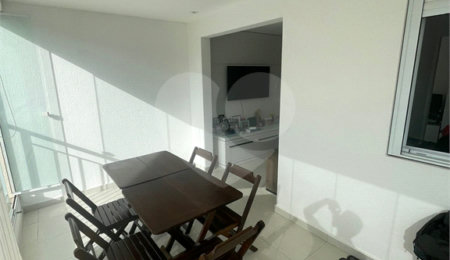 Apartamento à venda com 2 quartos, sendo 1 suíte,  em Vila Ipojuca, São Paulo, SP