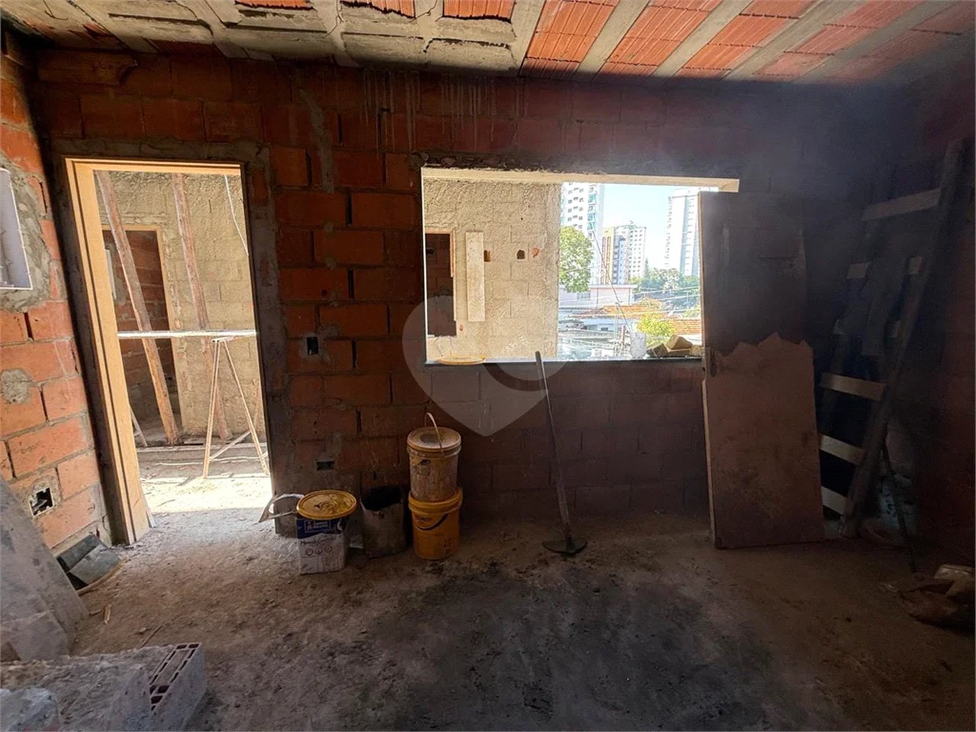 Casa à venda com 2 suítes em Água Fria, São Paulo, SP