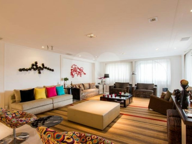 Apartamento à venda com 4 suítes em Jardim Marajoara, São Paulo, SP