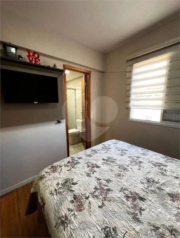 Apartamento à venda com 2 quartos, sendo 1 suíte,  em Jardim Rosa de Franca, Guarulhos, SP