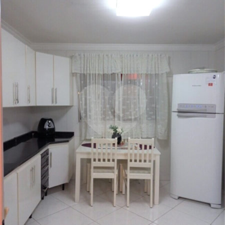 Sobrado à venda com 2 quartos em Jardim Santa Emília, São Paulo, SP