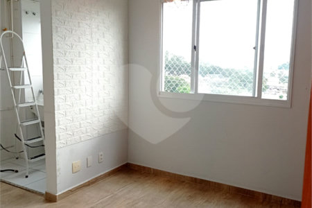 Apartamento à venda com 2 quartos em Jardim Taboão, São Paulo, SP