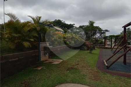 Casa à venda com 4 quartos, sendo 2 suítes, no condomínio Residencial Parque Esplanada, Votorantim - SP