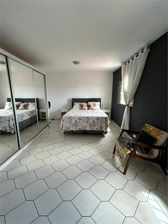 Casa à venda com 3 quartos, sendo 1 suíte,  em Jardim Capão Redondo, São Paulo, SP