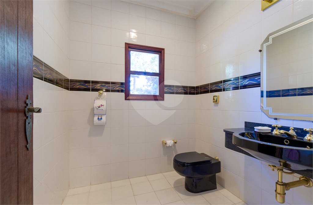 Casa à venda com 5 suítes no condomínio Chácara Flora, São Paulo - SP