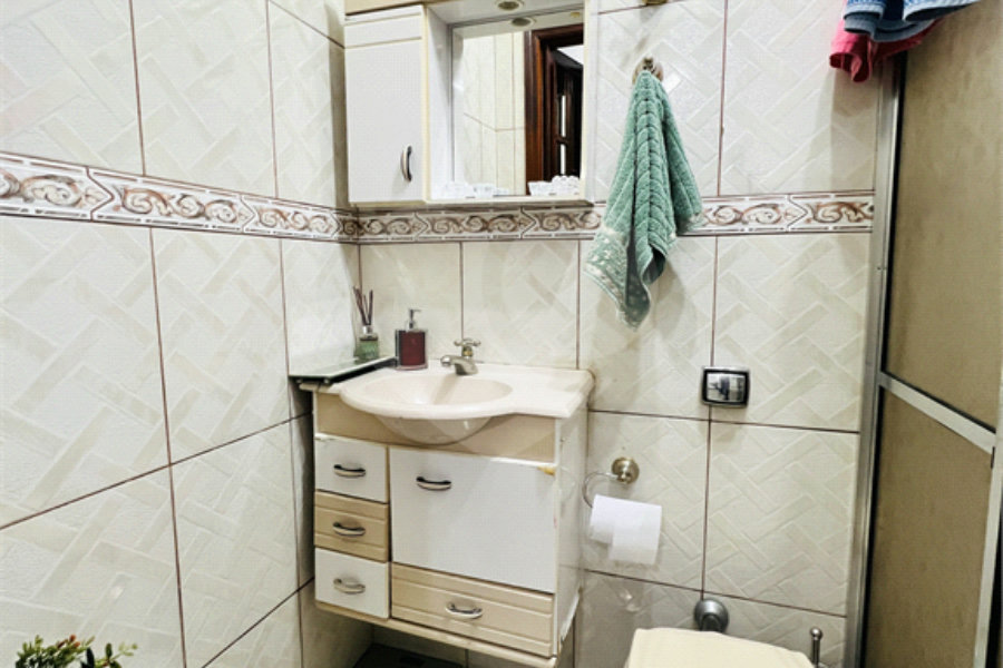 Sobrado à venda com 2 quartos em Parada Inglesa, São Paulo, SP