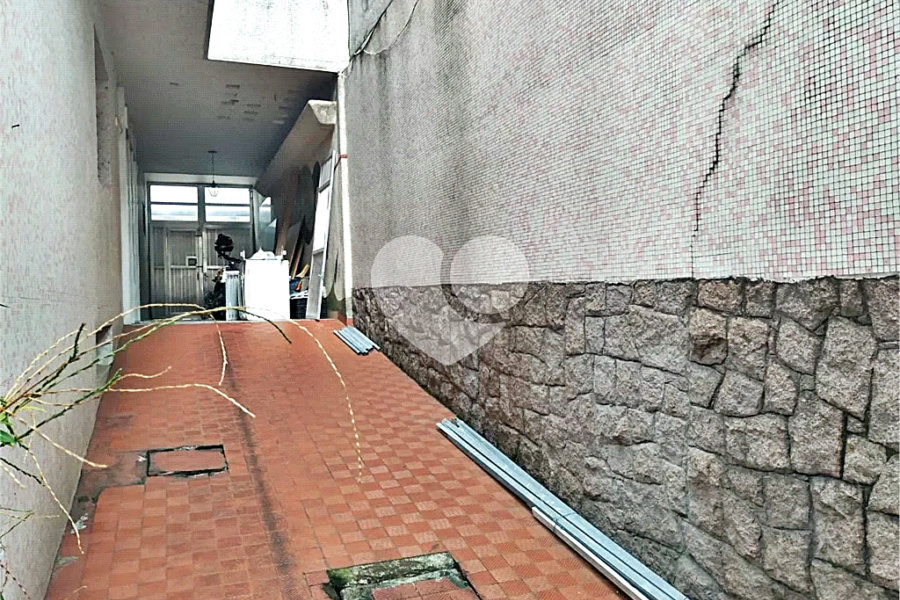 Casa à venda com 4 quartos, sendo 3 suítes, em Santana, São Paulo, SP