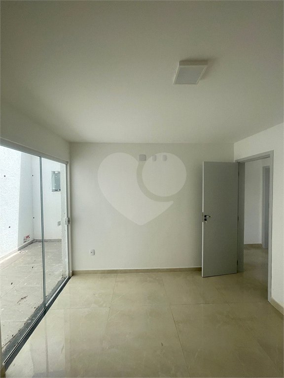 Casa em condomínio à venda com 3 suítes em Guaratiba, Rio de Janeiro, RJ