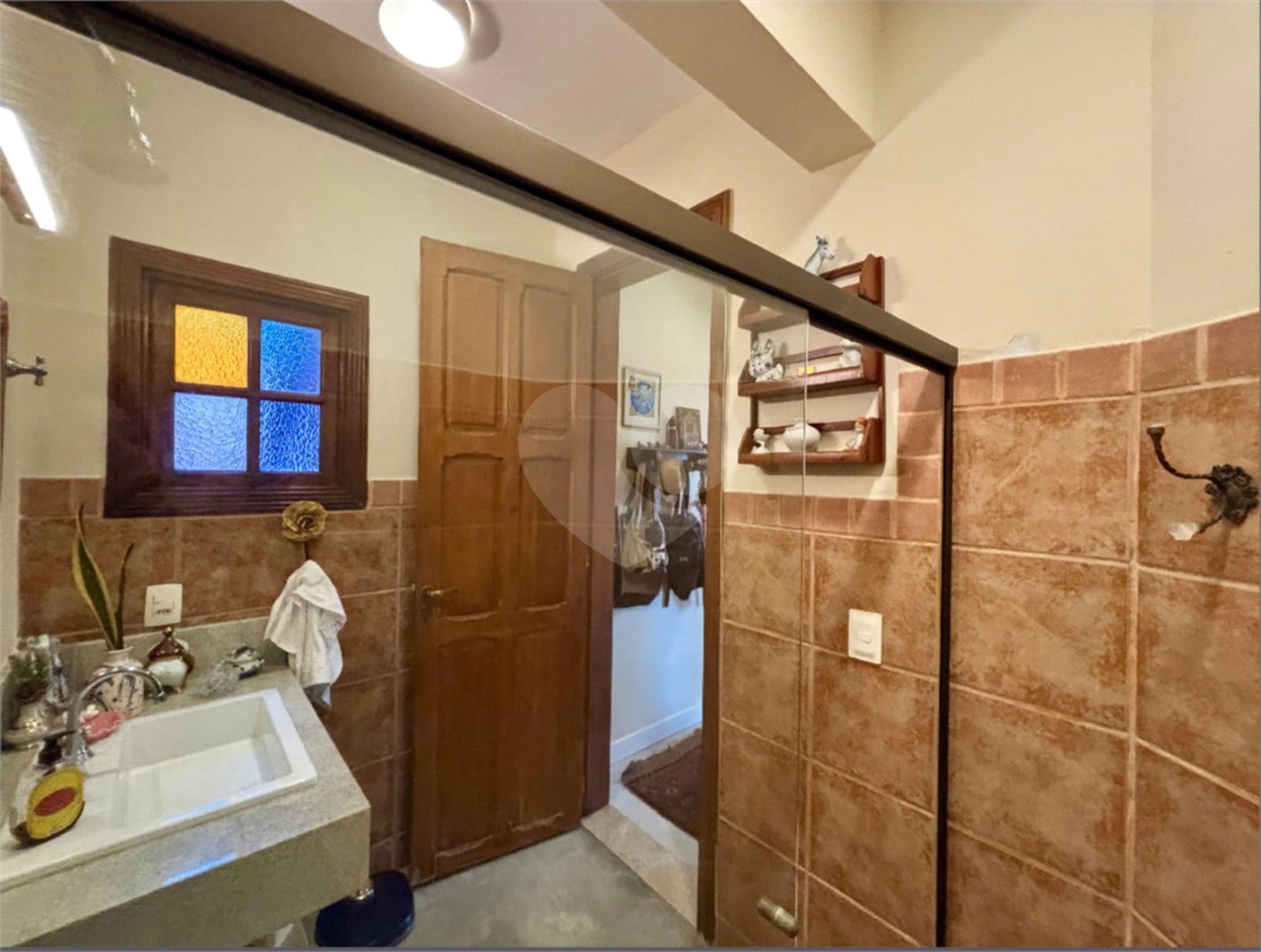 Casa à venda com 4 quartos, sendo 1 suíte, em Lagoa, Rio de Janeiro, RJ