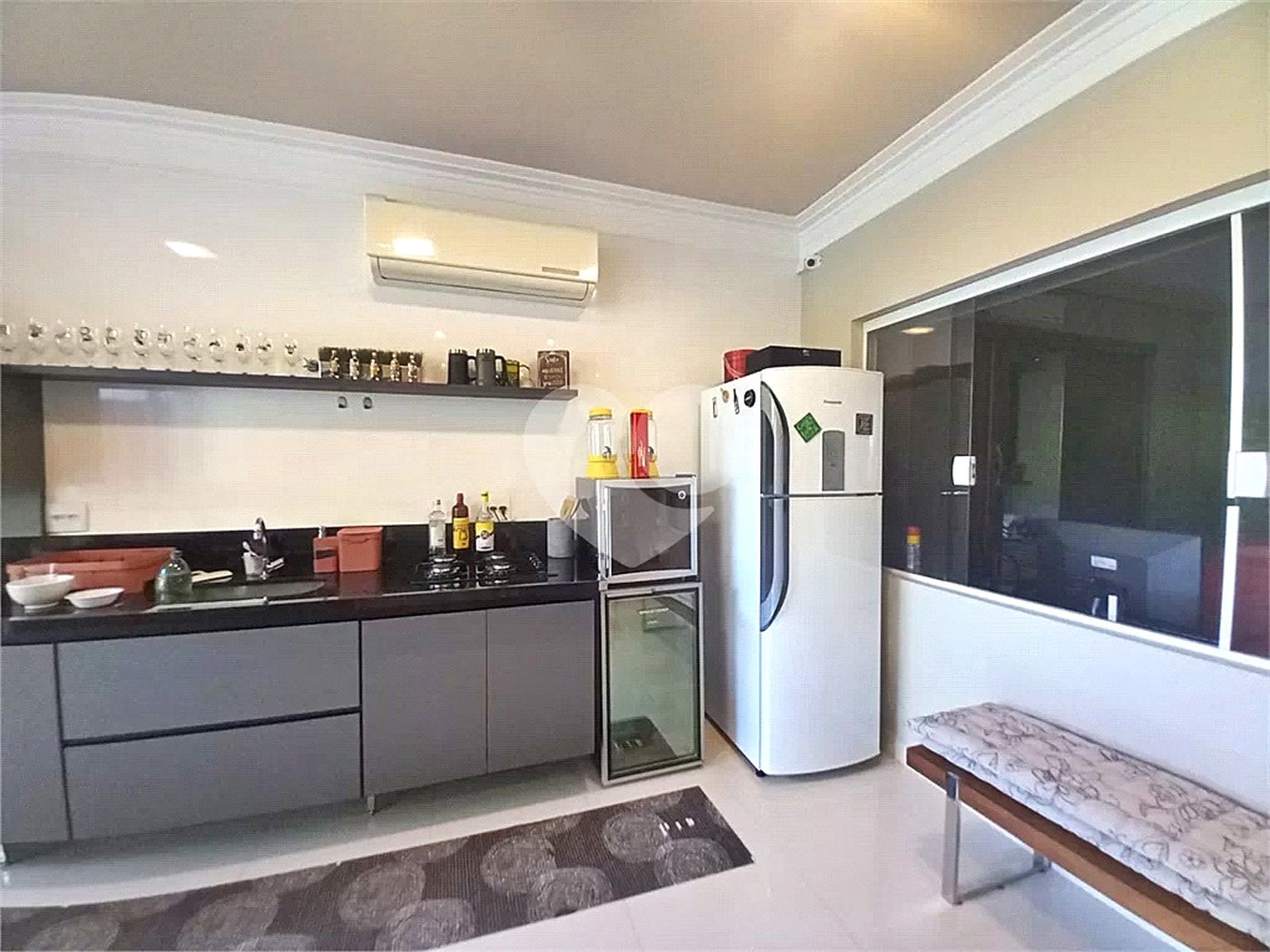 Casa à venda com 4 quartos, sendo 3 suítes,  no condomínio Itatinga 1, São Paulo - SP