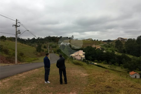 Terreno à venda no condomínio Parque dos Manacás, Jundiaí - SP