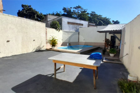 Casa à venda com 4 suítes em Campo Grande, Rio de Janeiro, RJ