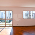Apartamento à venda com 4 quartos, sendo 2 suítes,  em Brooklin Paulista, São Paulo, SP