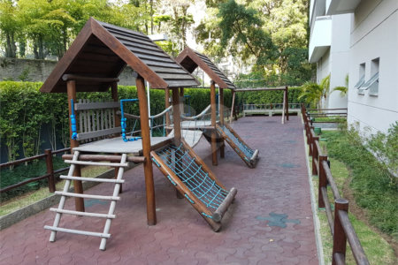 Apartamento à venda com 3 suítes em Jardim Londrina, São Paulo, SP