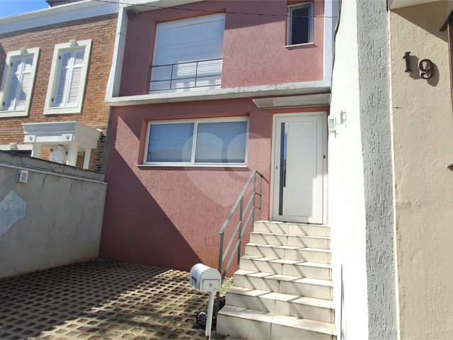 Casa de Vila à venda com 2 quartos, sendo 1 suíte,  em Alto da Boa Vista, São Paulo, SP