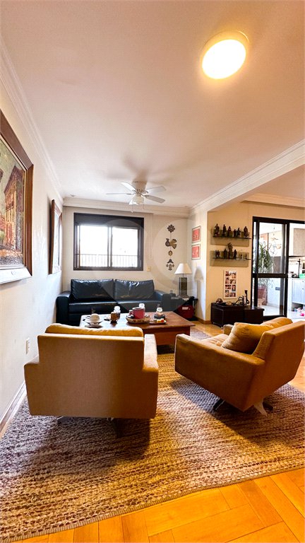 Apartamento à venda com 3 quartos, sendo 2 suítes, em Morumbi, São Paulo, SP